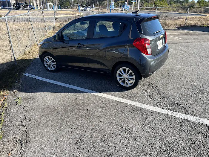 Enterprise Rent-A-Car Picture 2