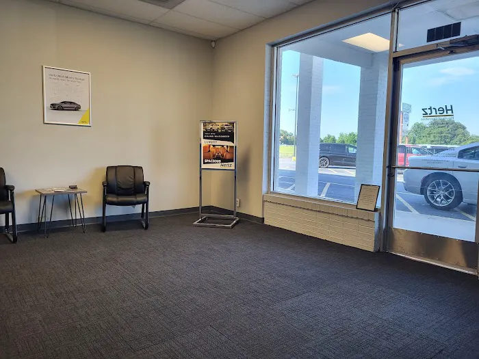 Hertz Car Rental - Columbia - Piney Grove Hle Picture 10