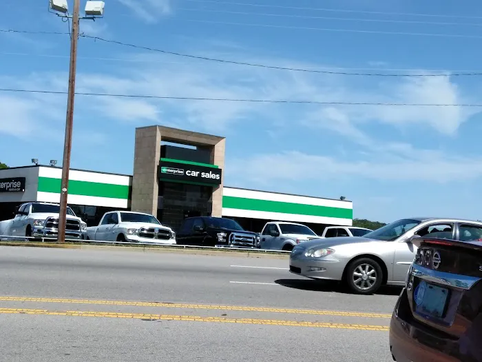 Enterprise Rent-A-Car Picture 1