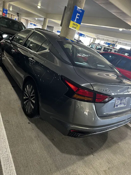 Dollar Car Rental - Columbia Metropolitan Airport Picture 8