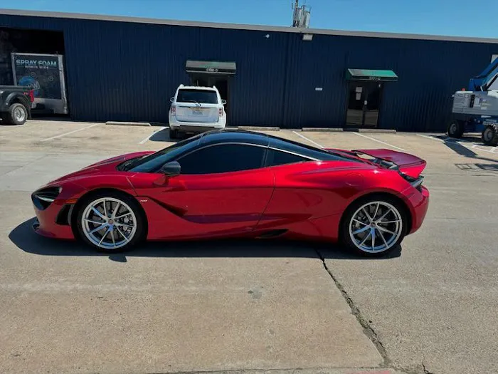 Leozen Exotic & Luxury Car Rentals Houston | Chauffeur & Limo | Picture 4
