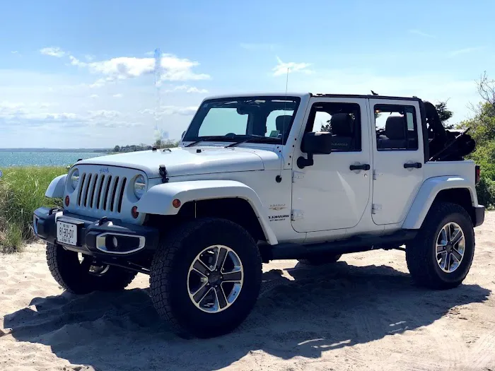 Cape Cod Jeep Rentals Picture 10