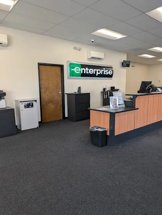Enterprise Rent-A-Car Picture 9