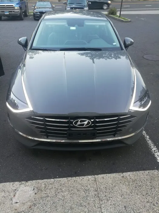 Enterprise Rent-A-Car Picture 4