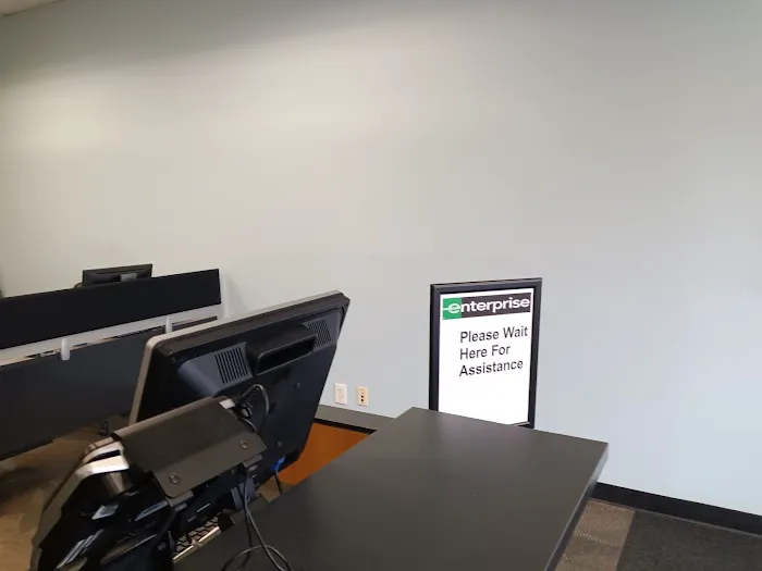 Enterprise Rent-A-Car Picture 8