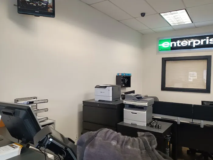 Enterprise Rent-A-Car Picture 3