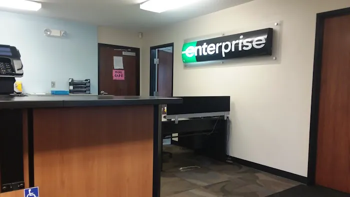 Enterprise Rent-A-Car Picture 1