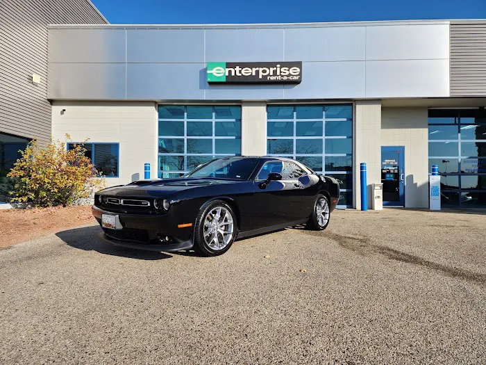 Enterprise Rent-A-Car Picture 10