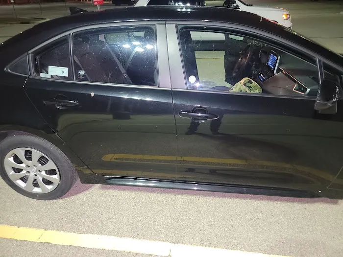 Budget Car Rental Picture 3