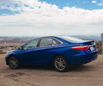 What is a Midsize Car Rental? Everything You Need to Know