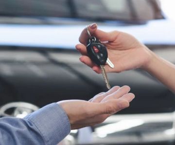 Renting a Car for the Holidays: How to Secure Your Vehicle in Advance