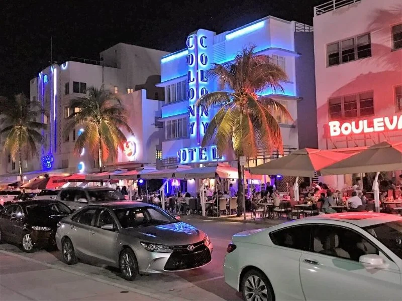 Renting a Car in Miami Beach vs Airport Locations: Which is Better?