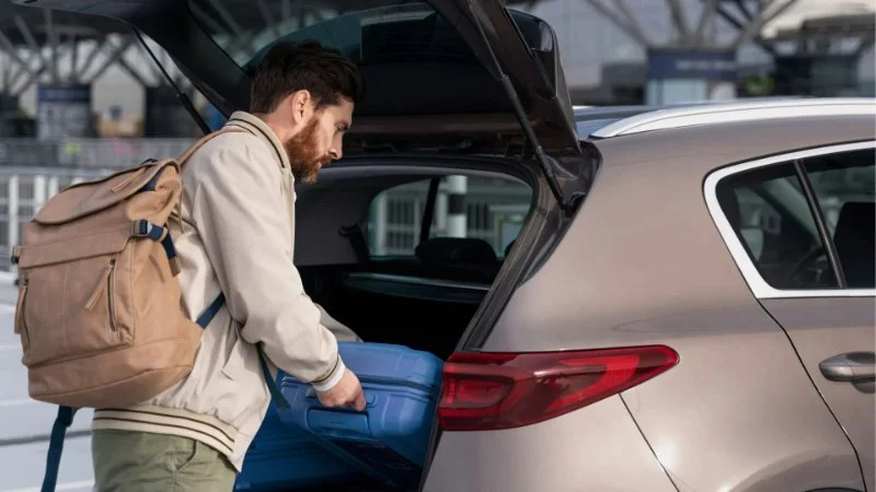 Is It Cheaper to Rent a Car at the Airport or Downtown in Major US Cities?