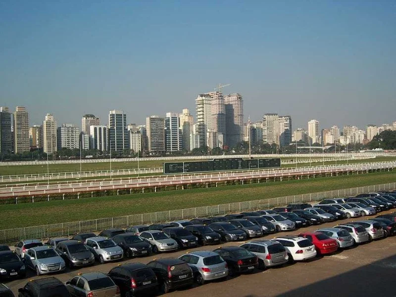 Renting a Car in Houston Texas: Complete Travel Guide